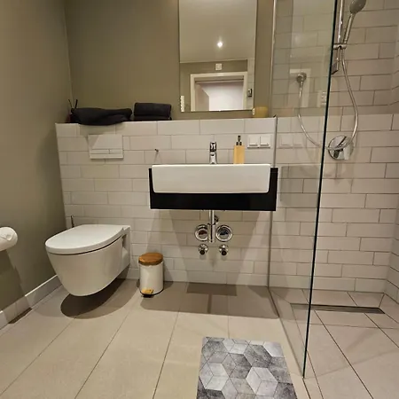 Am Hauptbahnhof Apartment *